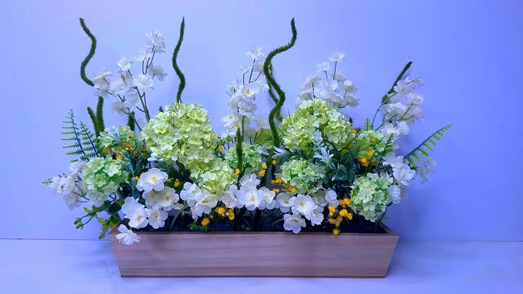 Elegant Wall Floral Arrangement